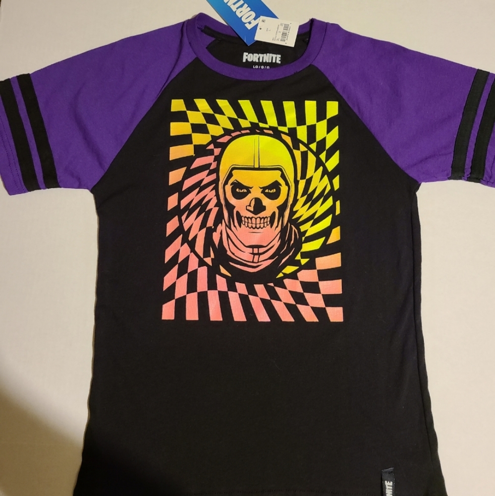 Fortnite Child's T Shirt..Lg..Purple/Black